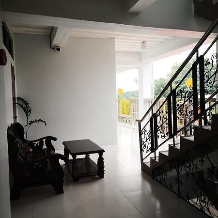 הוסטל Dumaguete City Lufian Dormitel מראה חיצוני תמונה